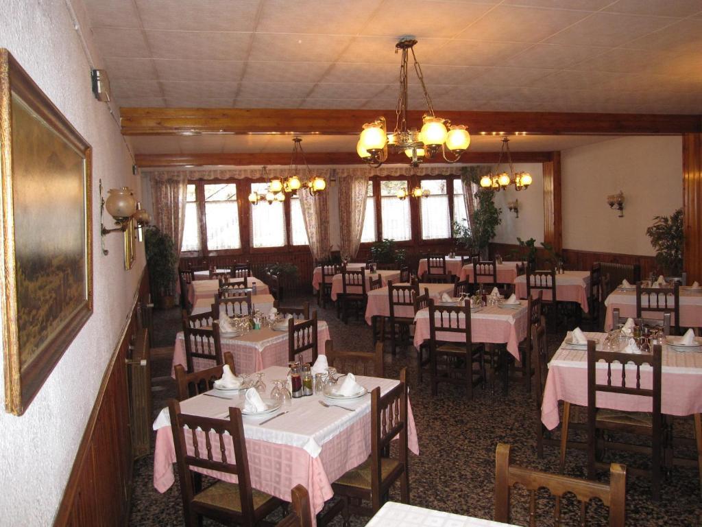 Hotel Fonda Agusti Esterri d'Àneu Zewnętrze zdjęcie